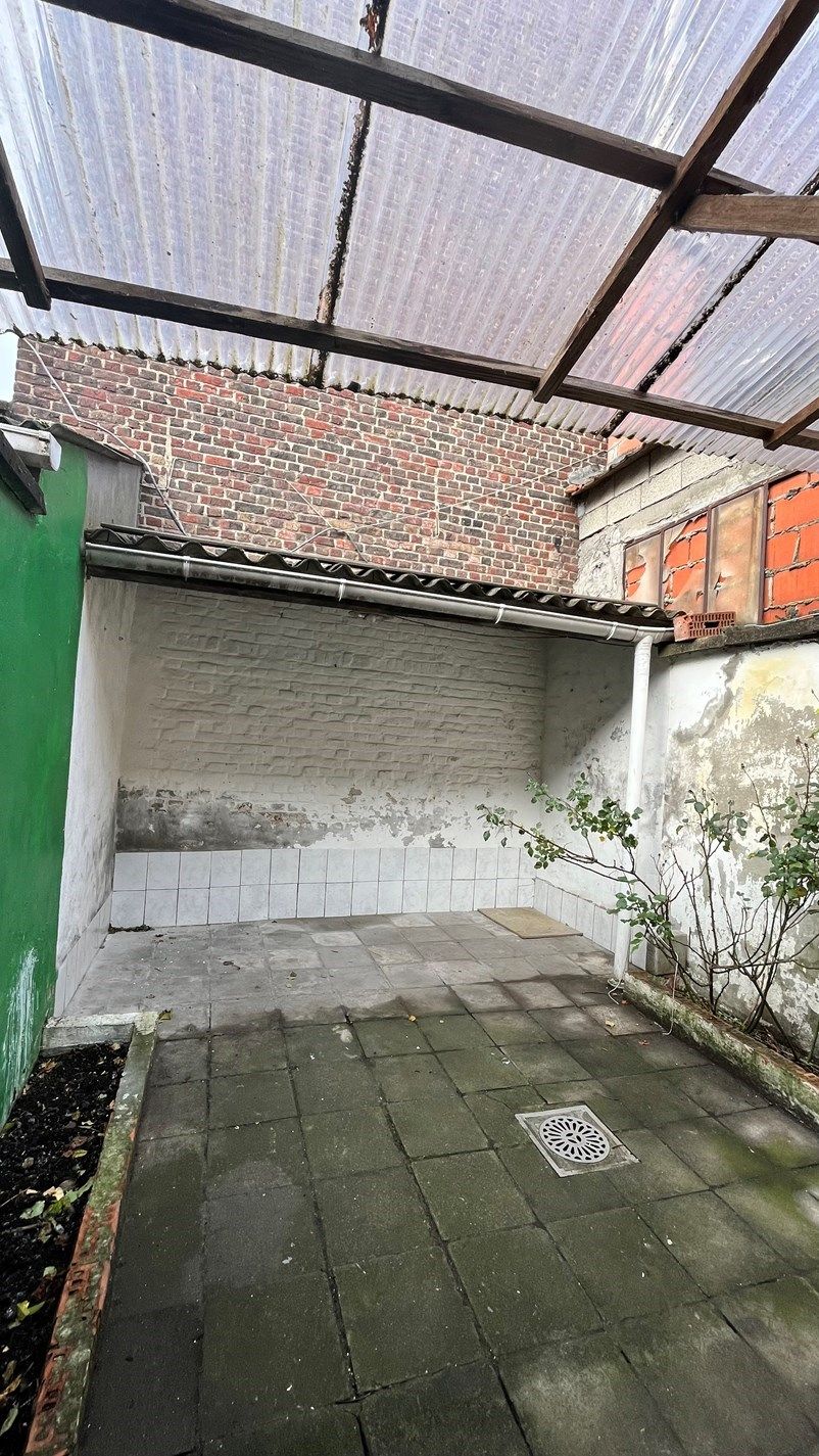 Woning op rustige locatie met 4 slaapkamers te Kortrijk foto 22