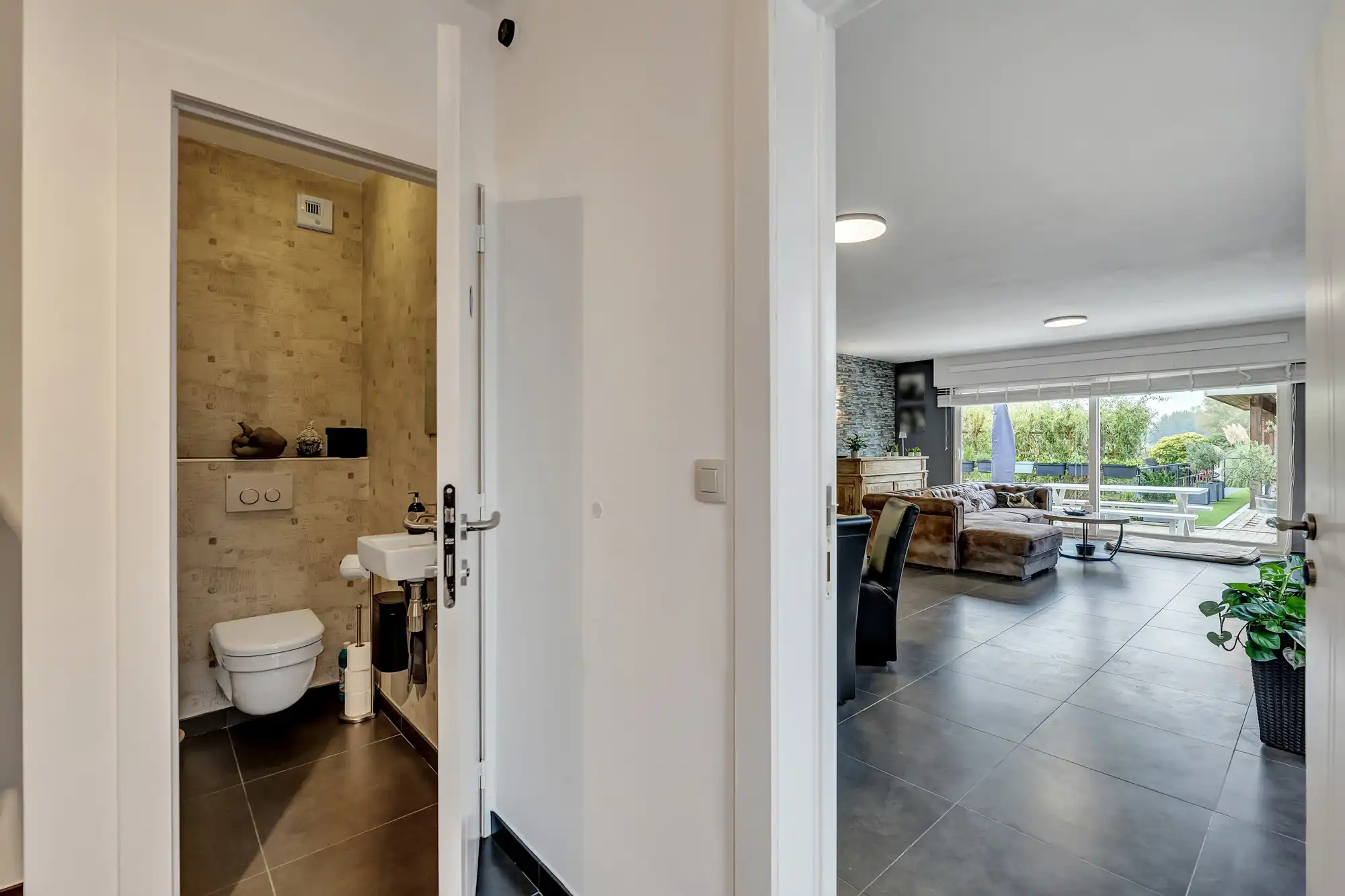 Instapklare, goed onderhouden woning op gunstige locatie foto 11