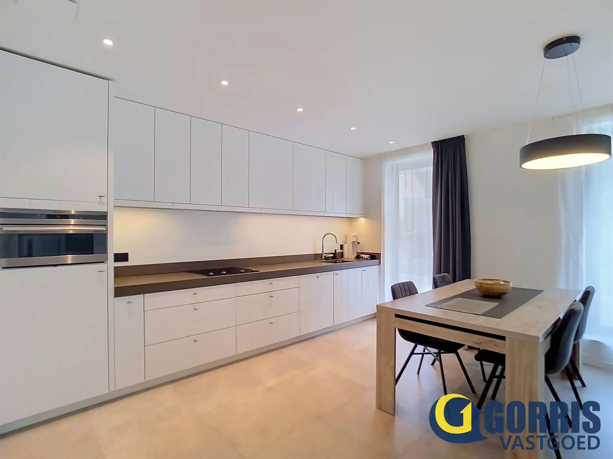Gelijkvloers appartement met 2 slaapkamers foto 4