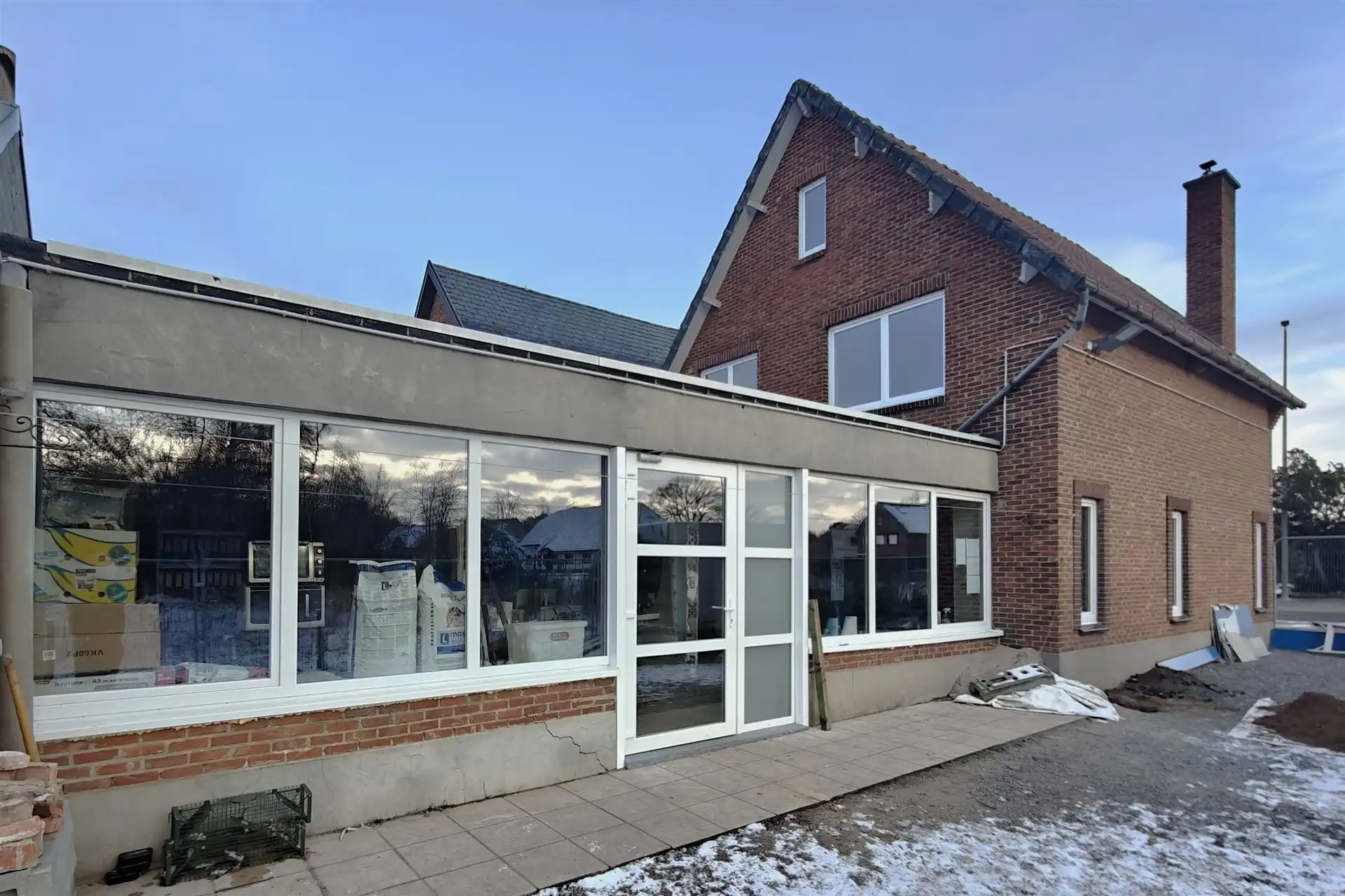 Unieke deels gerenoveerde woning met loods (205m²) en privaat bos op 24a80ca in het rustige Zelem (Halen) foto 4