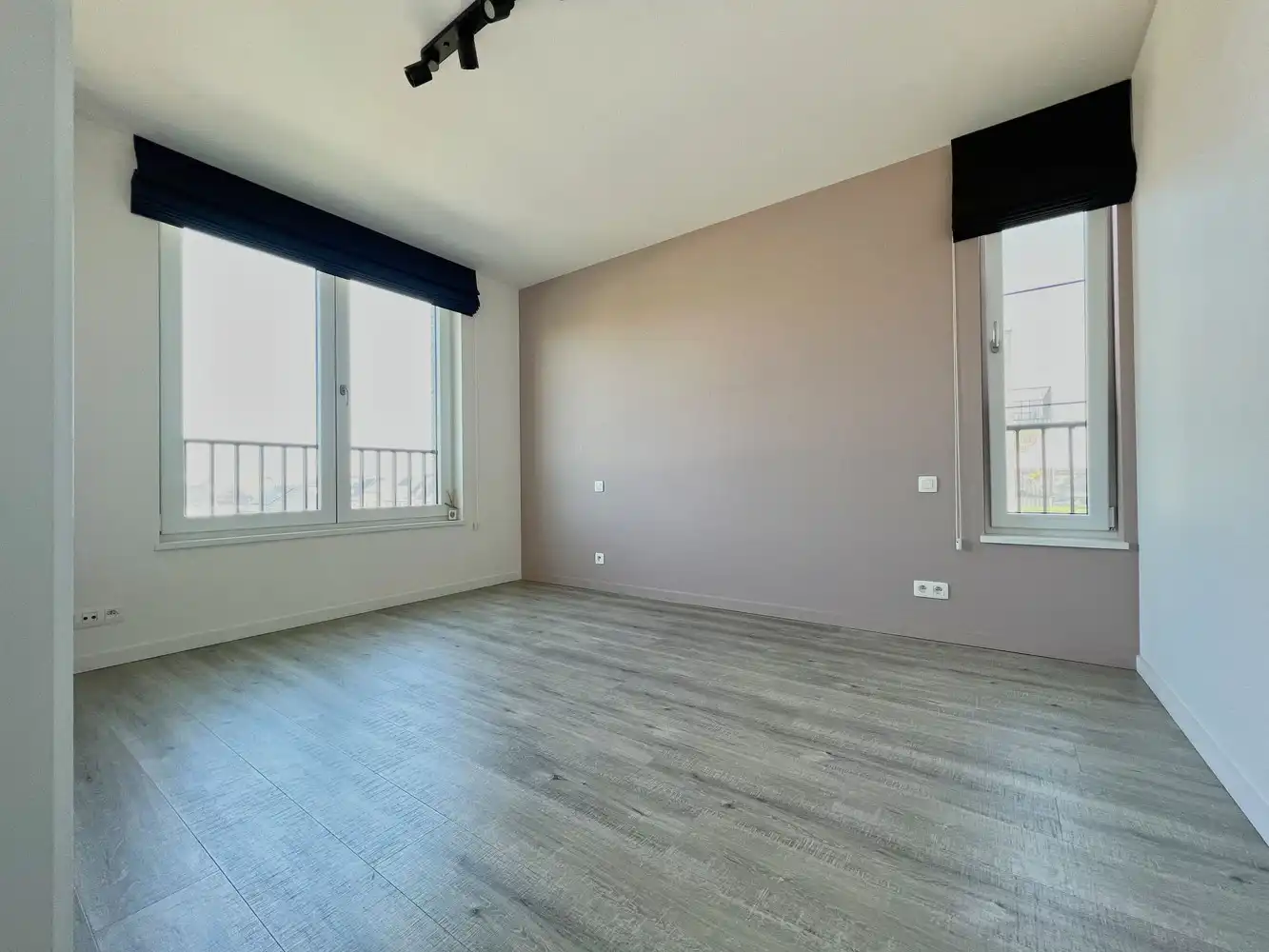 Prachtig appartement met 2 slpks, garage + uniek zicht! foto 5