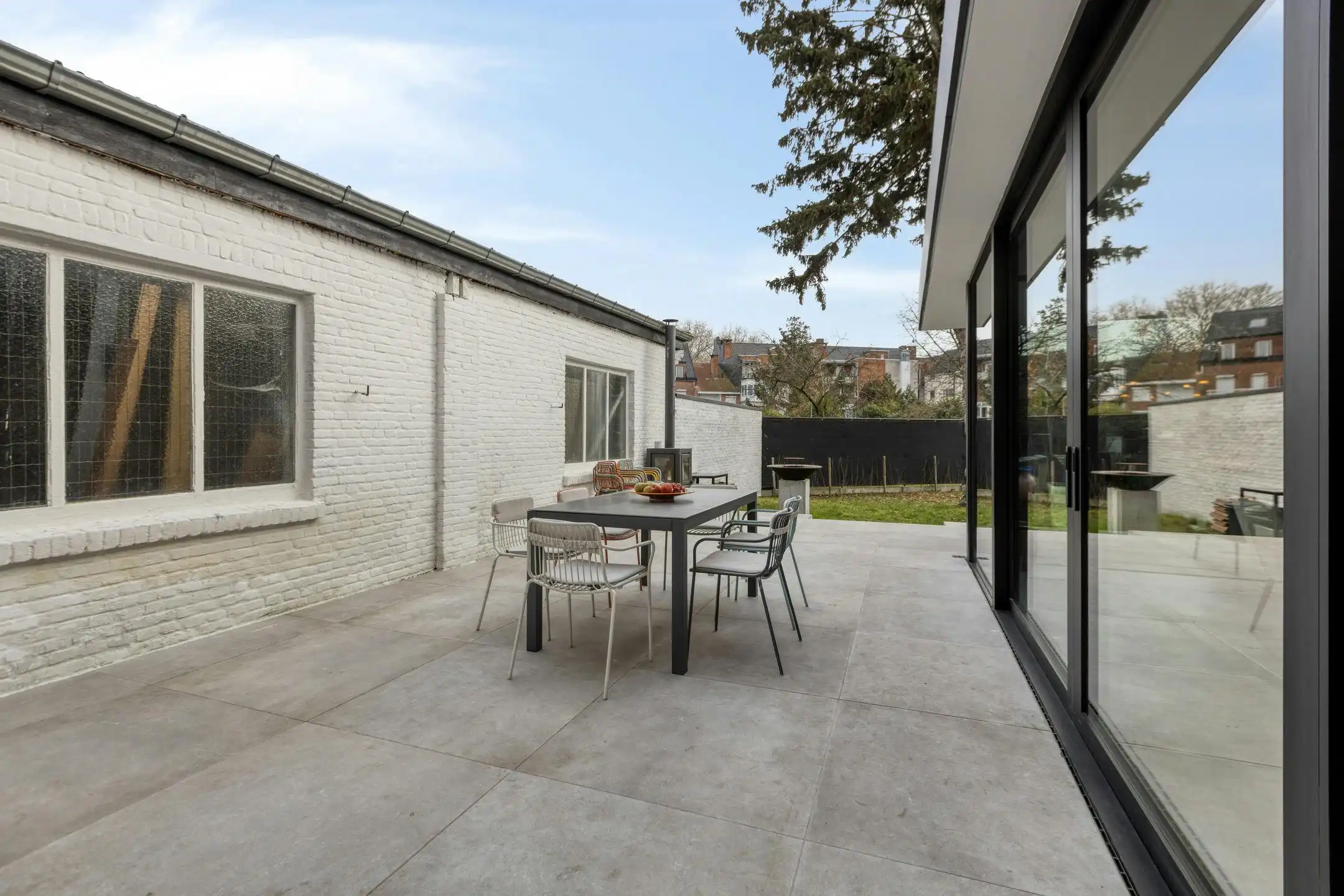 Luxueuze stadswoning met 5 slaapkamers en twee badkamers in Runkst foto 23