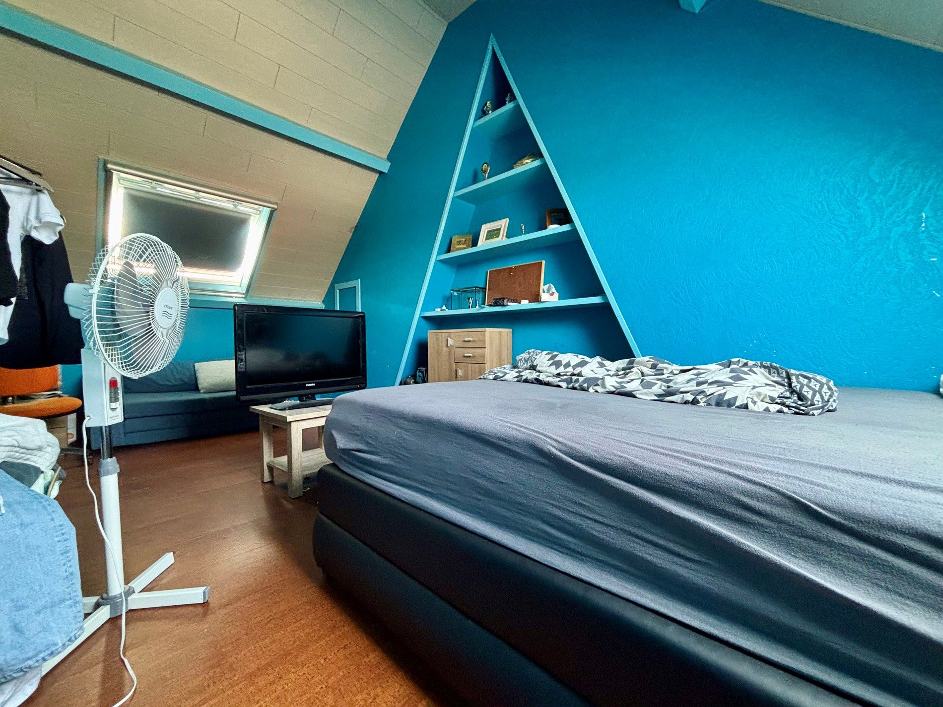 Lichtrijke woning met 4 slaapkamers en dubbele garage in Kuurne! foto 14