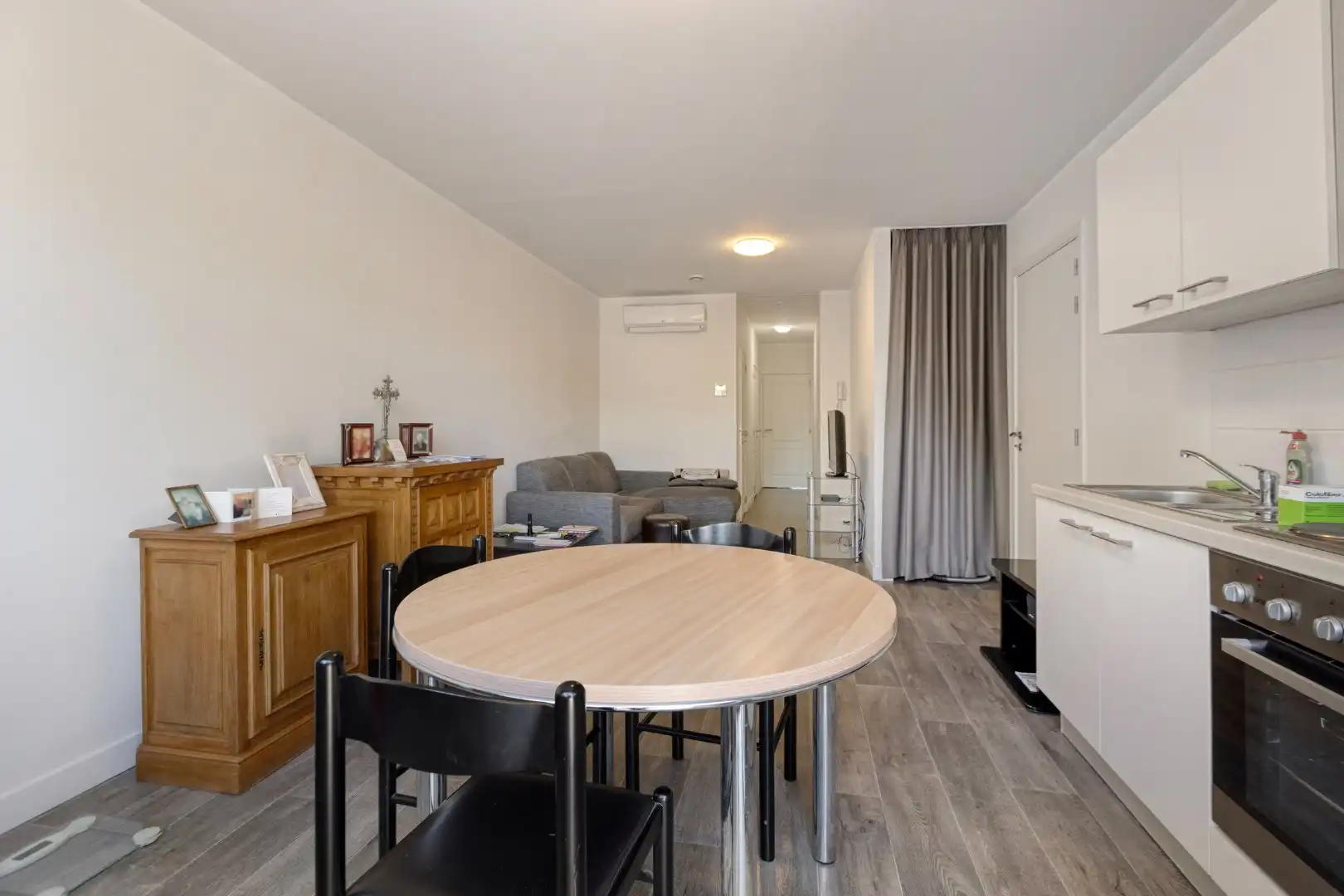KIJKMOMENT | Gelijkvloers appartement met 1 SLPK en terras in het centrum van Mol ! foto 6