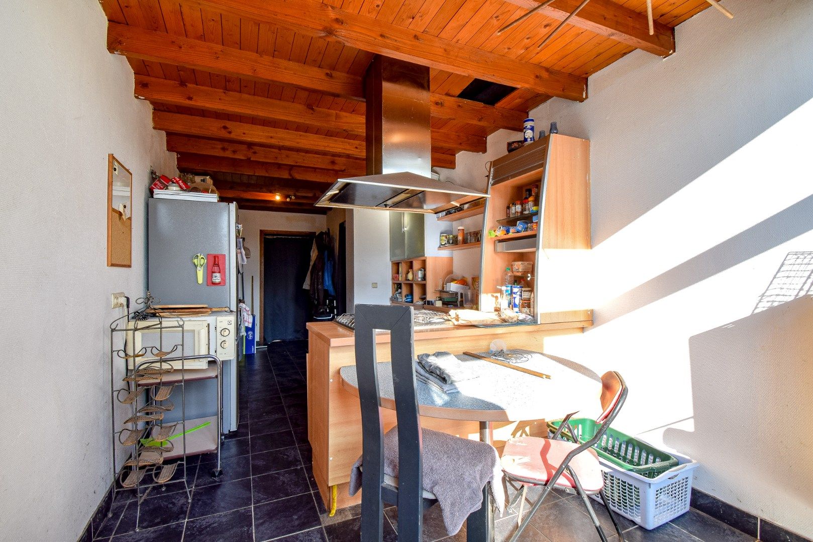 Centraal gelegen woning met tuin te Koekelare foto 6