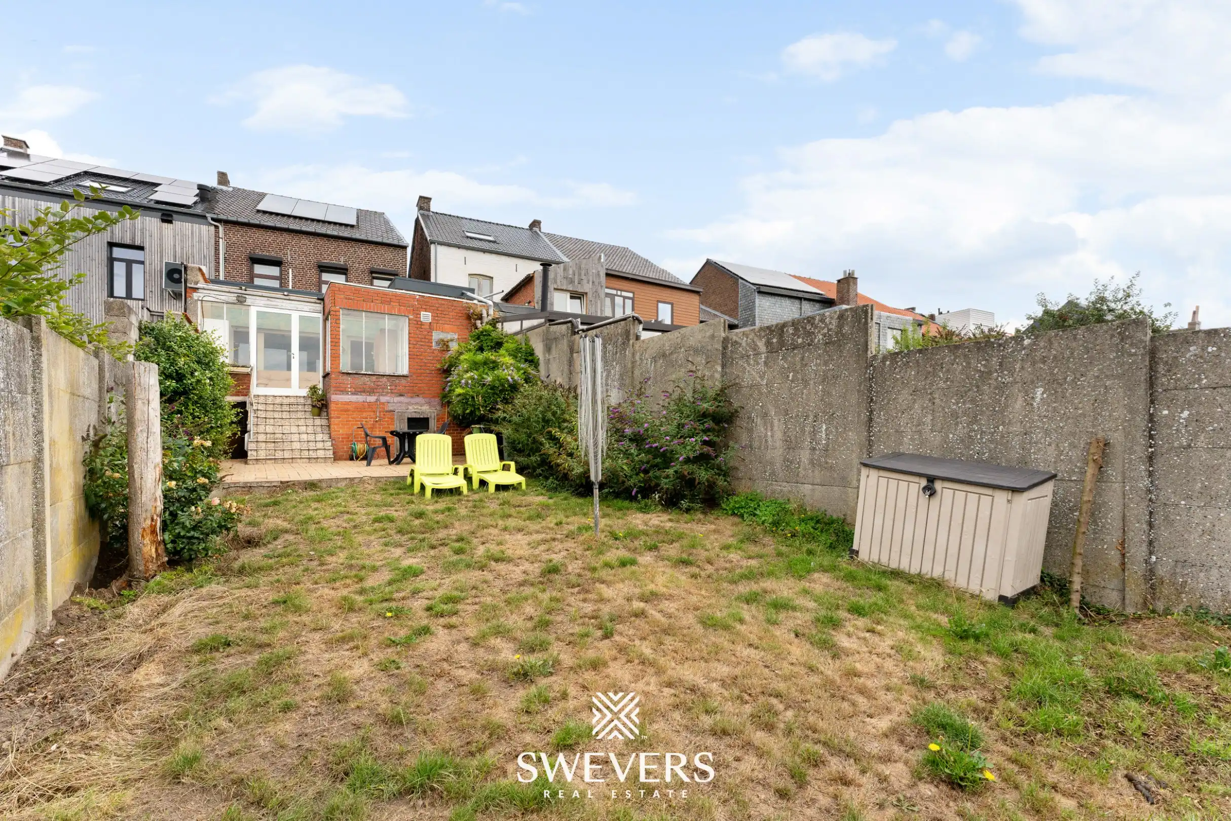 Instapklare woning met zonnige tuin in Borgloon foto 32