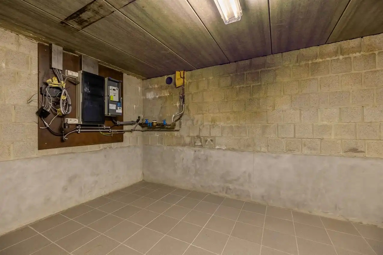 Instapklare, verrassend ruimle woning in landelijke omgeving foto 37
