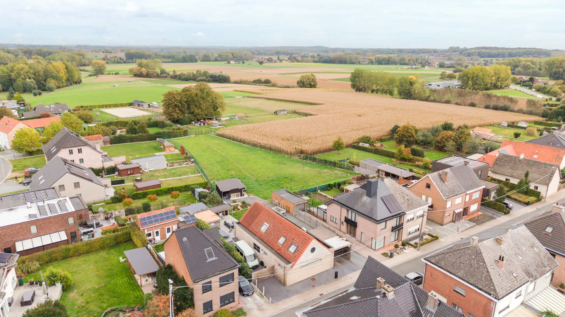 Ruime woning met 4 slaapkamers en weiland in Brakel foto 22