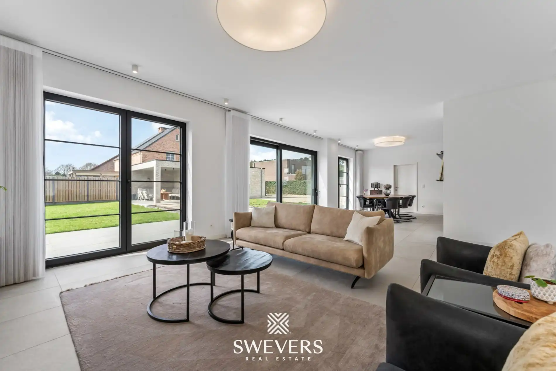 Imposante BEN-villa met luxe-afwerking foto 4