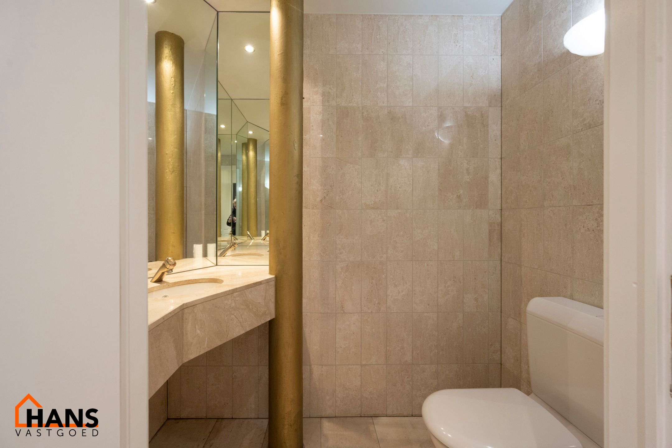 Luxueus appartement in een historisch gebouw in hartje Antwerpen. foto 32
