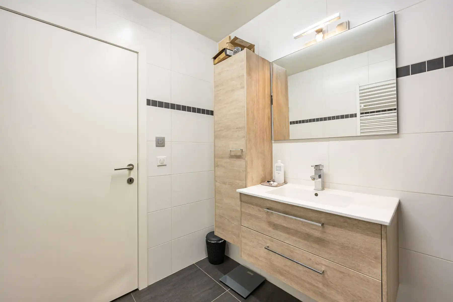 Instapklaar gelijkvloers appartement (97 m²) + parkeerplaats foto 22