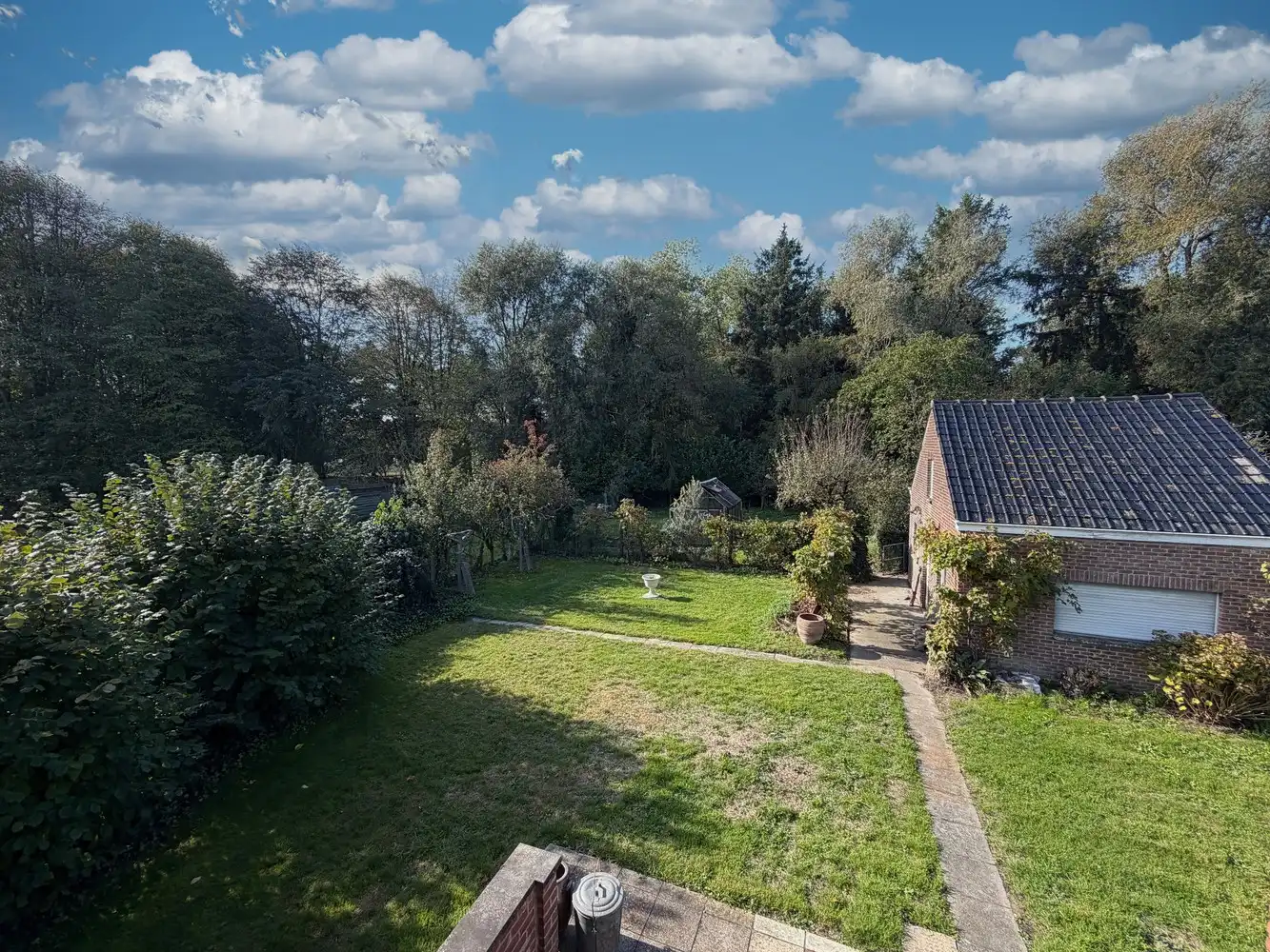 Unieke, uitzonderlijk ruime gezinswoning + tuin  (1589m²) foto 20