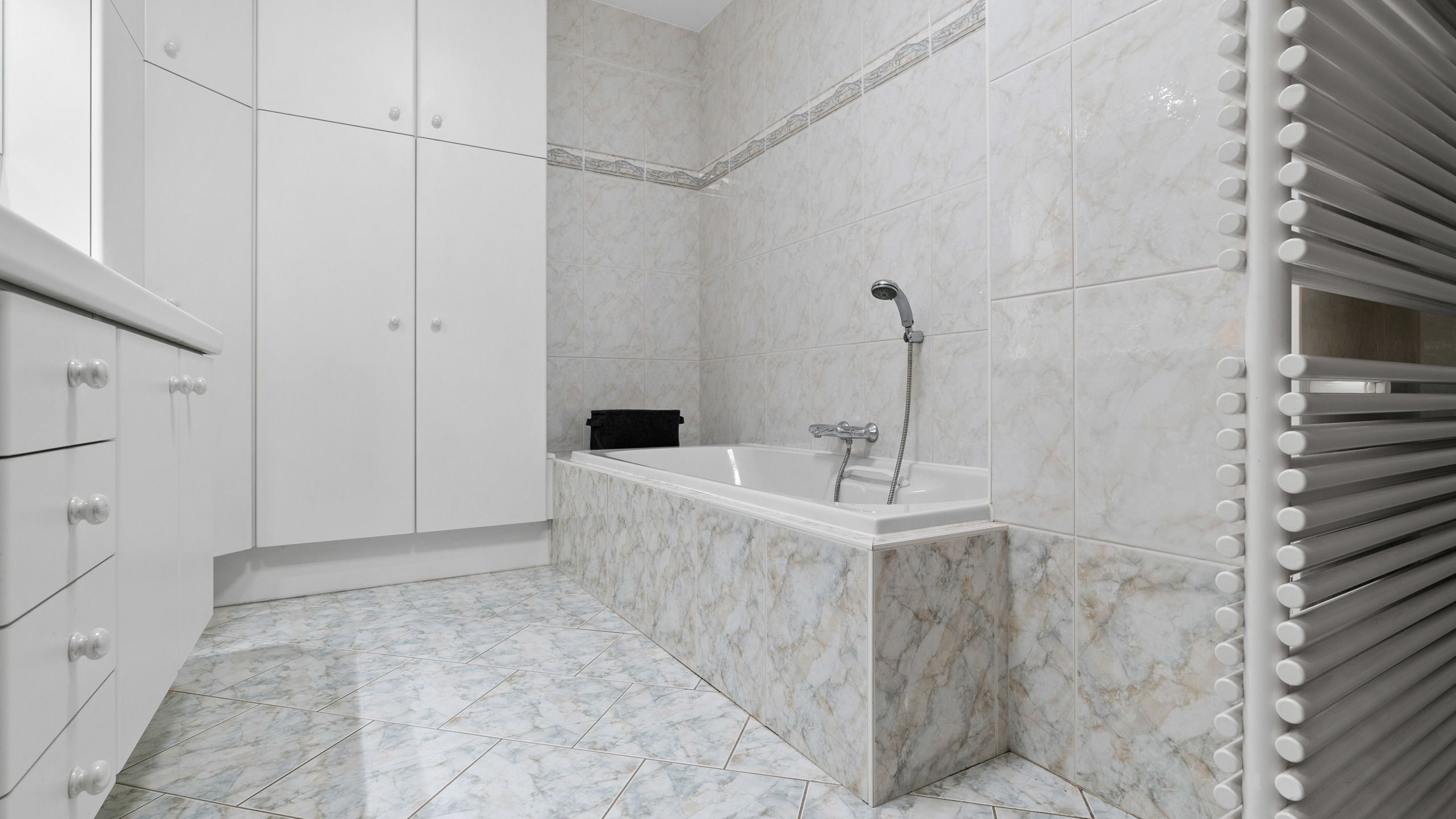 Ruim appartement van 245 m² centraal in Mortsel foto 20