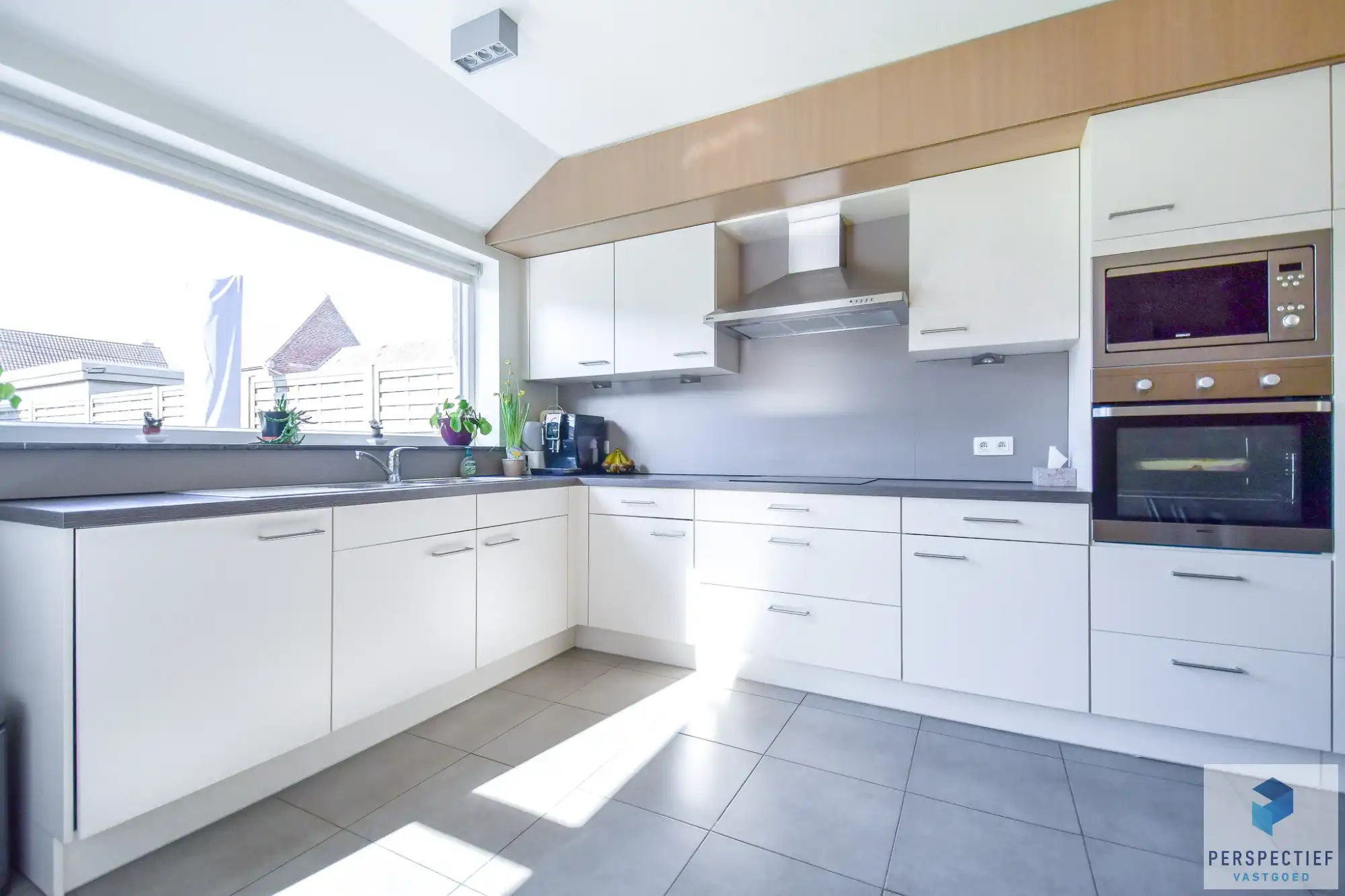 Recente mooie gezinswoning met 3 slpk en aangename z-w tuin te Vichte foto 9