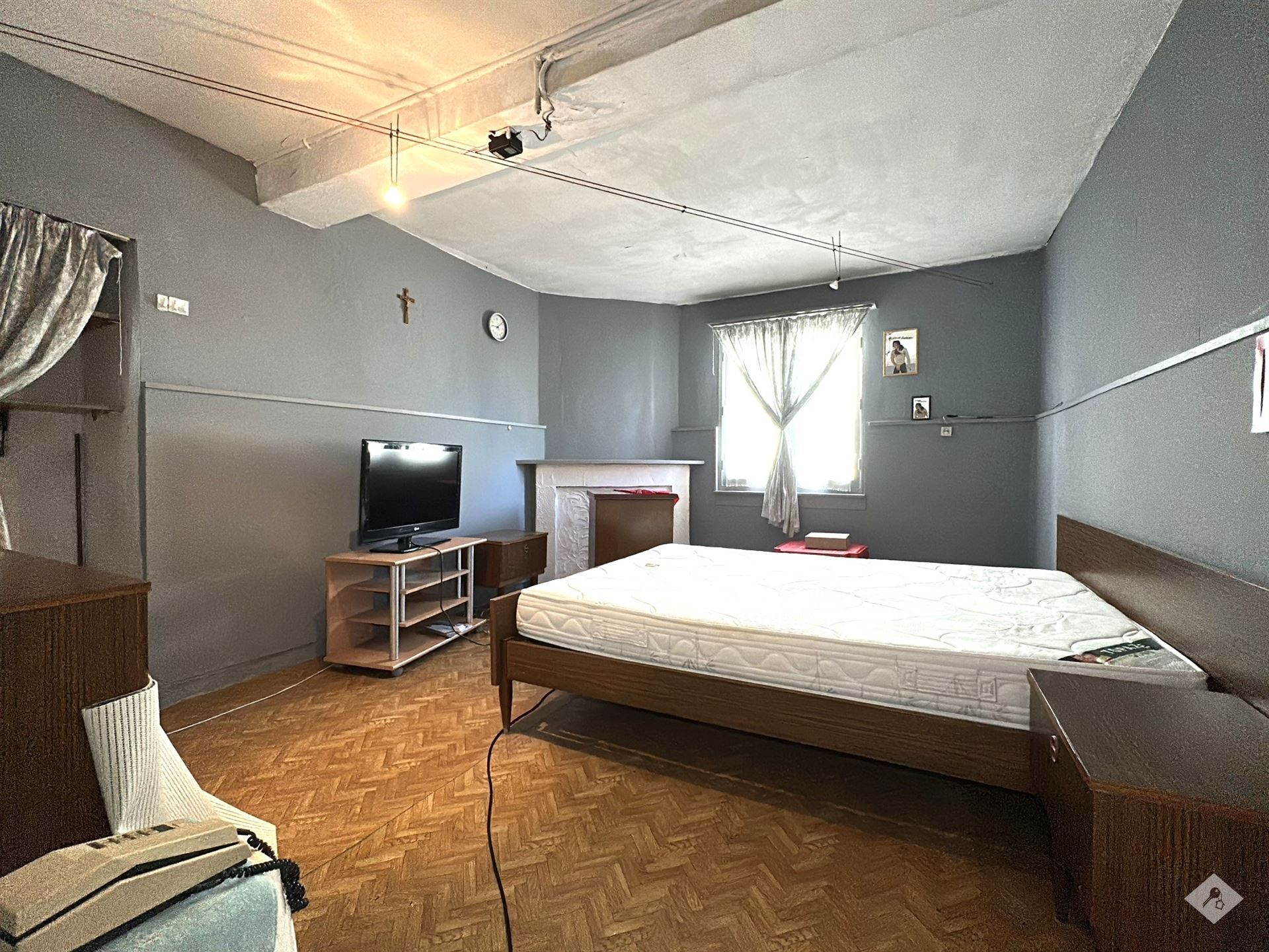 Te Renoveren Woning te Koop in Lebbeke foto 10