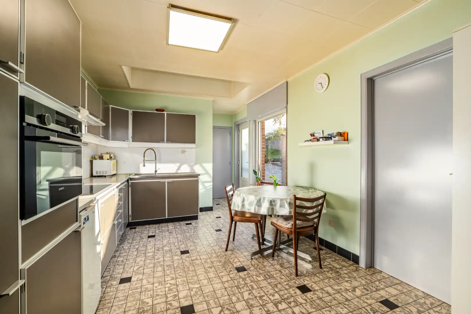 Unieke opportuniteit! 2 aanpalende woningen! foto 16