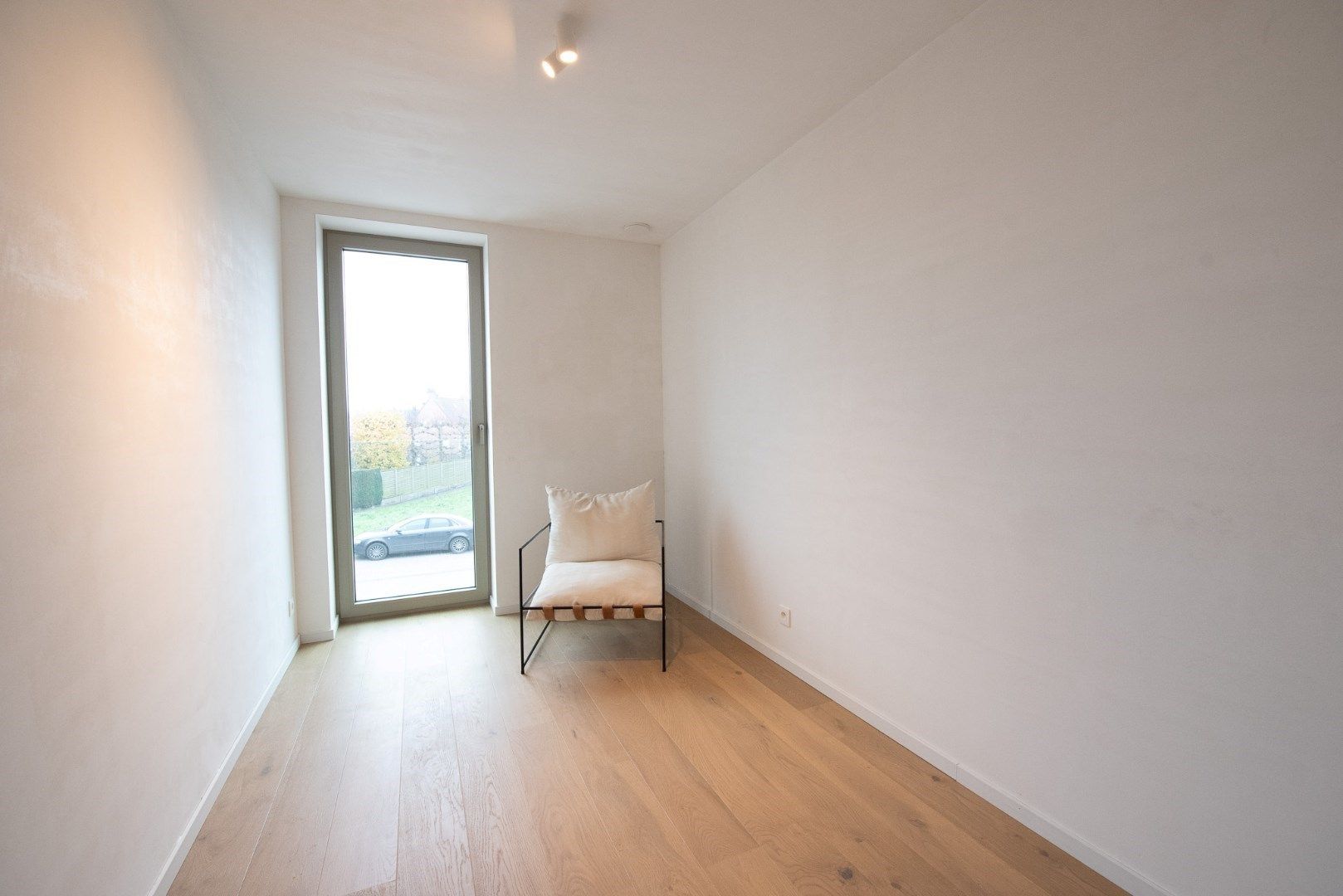 UNIEKE OPPORTUNITEIT: Energiezuinig nieuwbouwappartement met 2 slaapkamers centrum Wielsbeke. E-peil: 6! foto 8