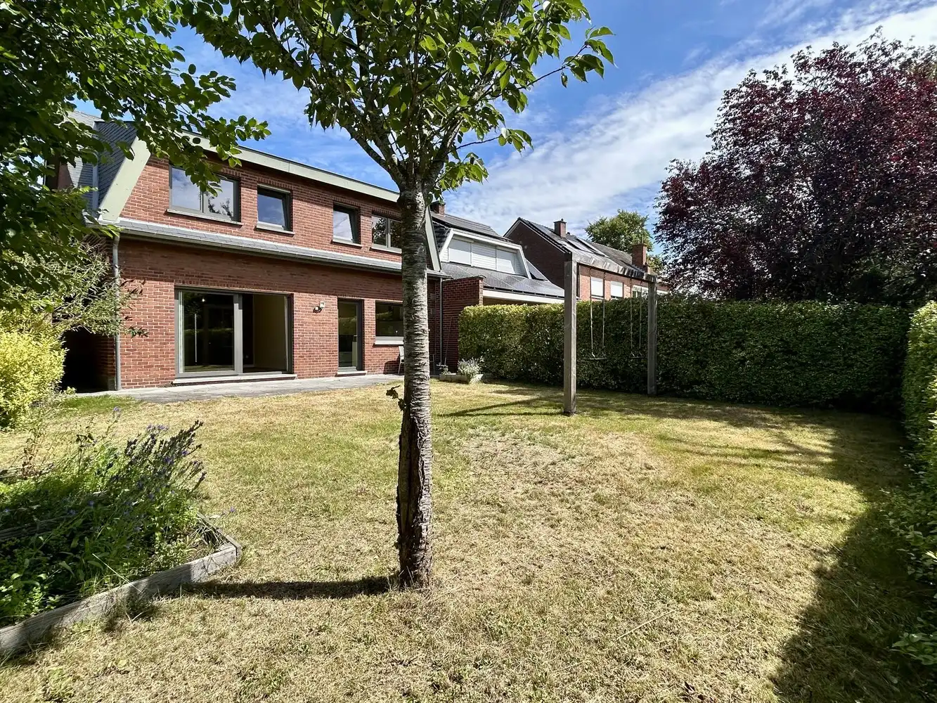 Instapklare halfopen woning op toplocatie in de gegeerde Spaanse Kroonwijk foto 18