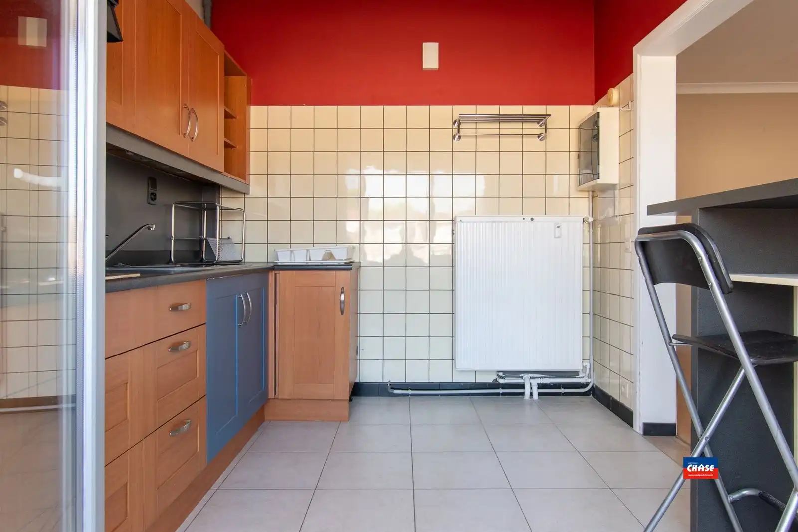 Lichtrijk appartement met terras op de eerste verdieping foto 6