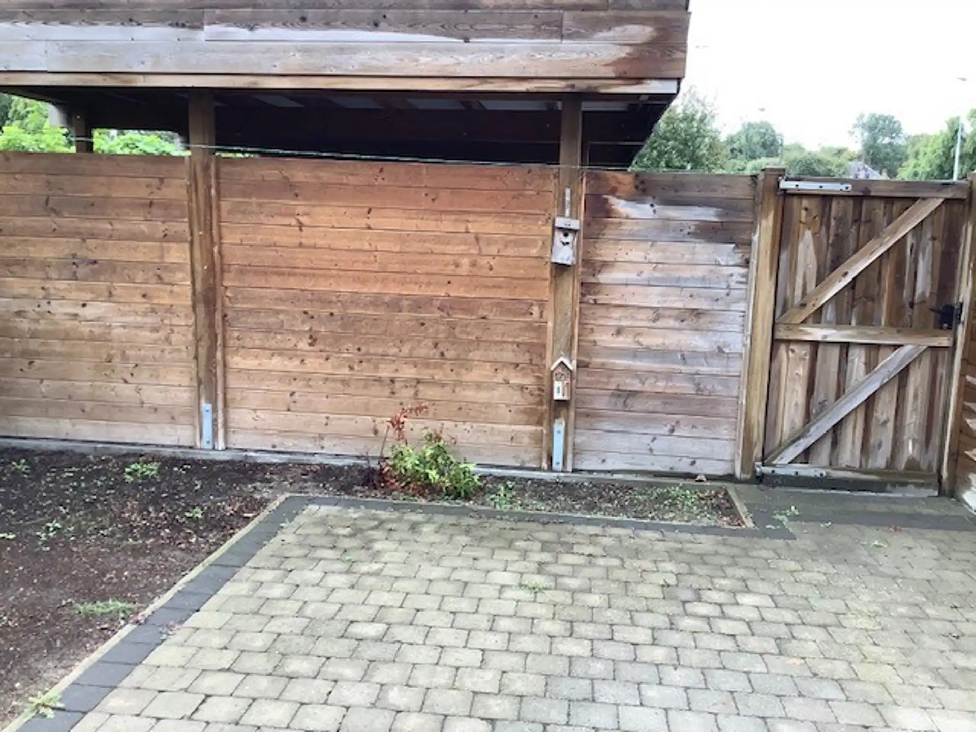 LEDE - Ruim, gelijkvloers appartement mét staanplaats. foto 12