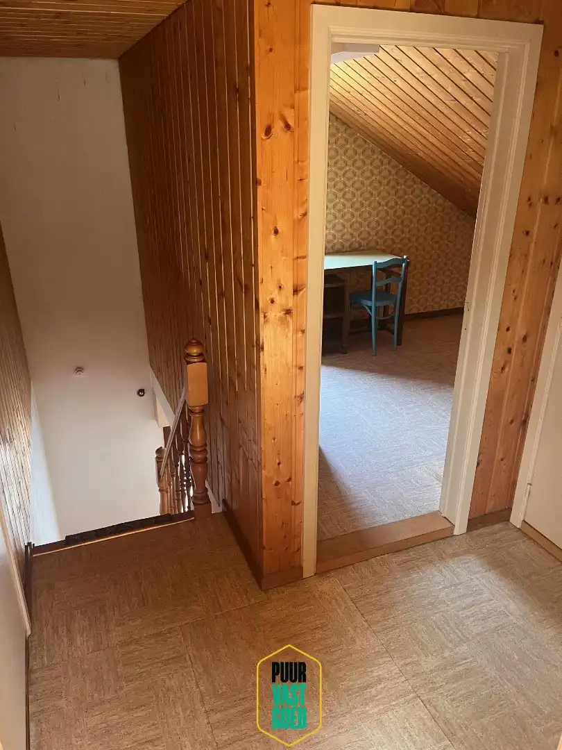 Bijzonder ruim halfopen huis op 5 are grond met toffe zonnige tuin + garage  foto 25