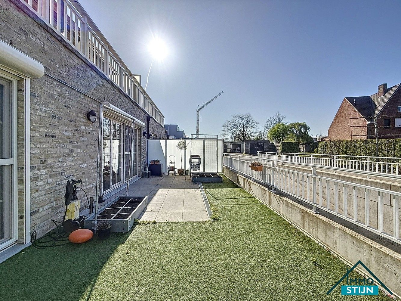 Instapklaar gelijkvloers appartement met tuin foto 10