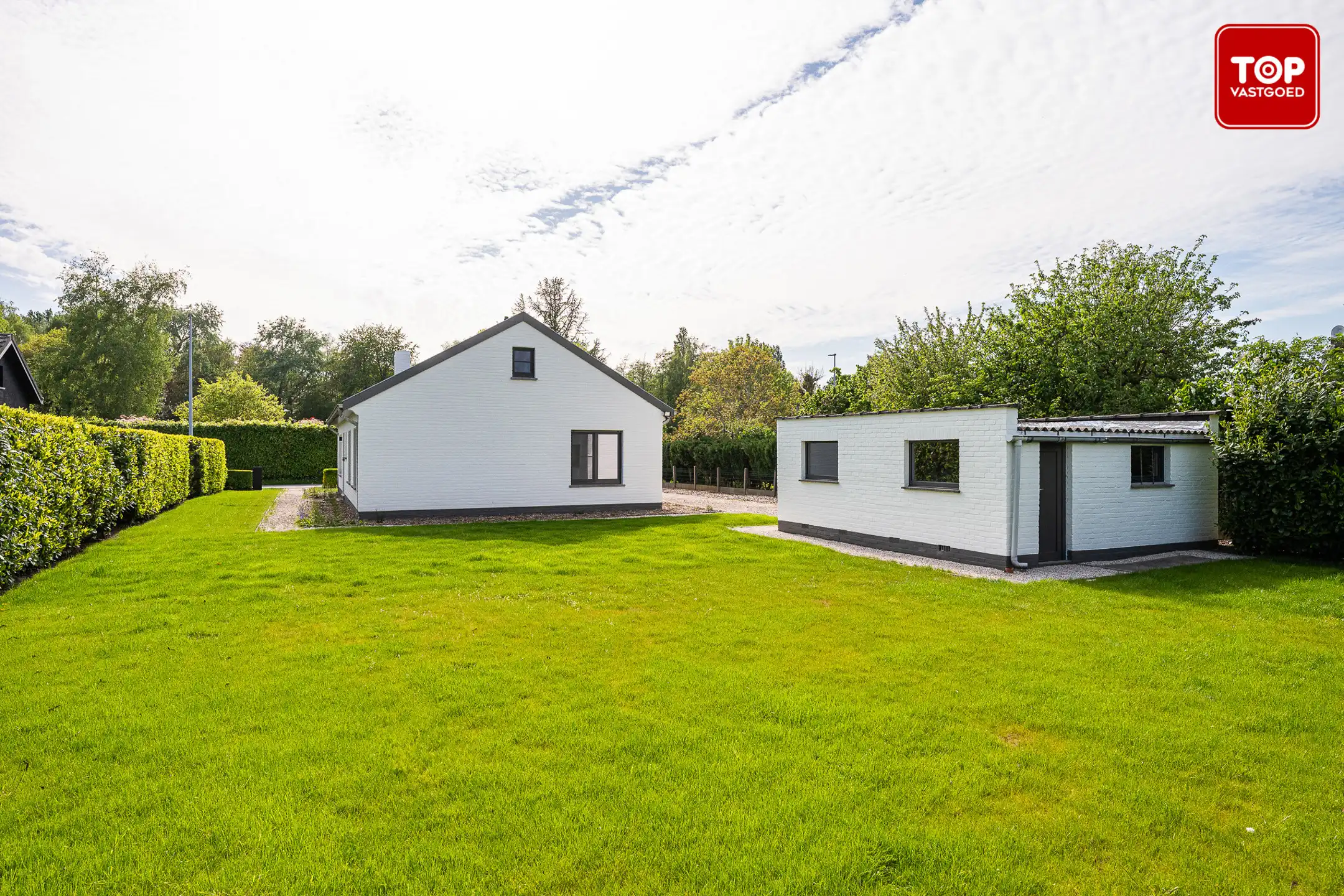 Instapklare open bebouwing met mooie tuin en gelijkvloers karakter.  foto 25