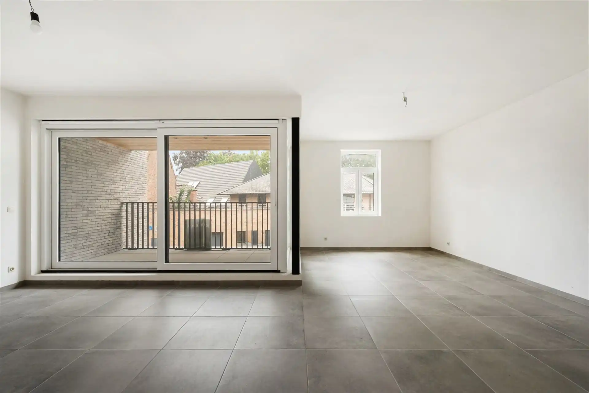 Hoogwaardig afgewerkt appartement met terras foto 4