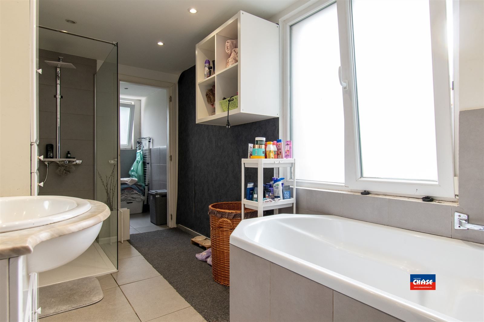Instapklare gezinswoning met 2 slaapkamers en tuin foto 13