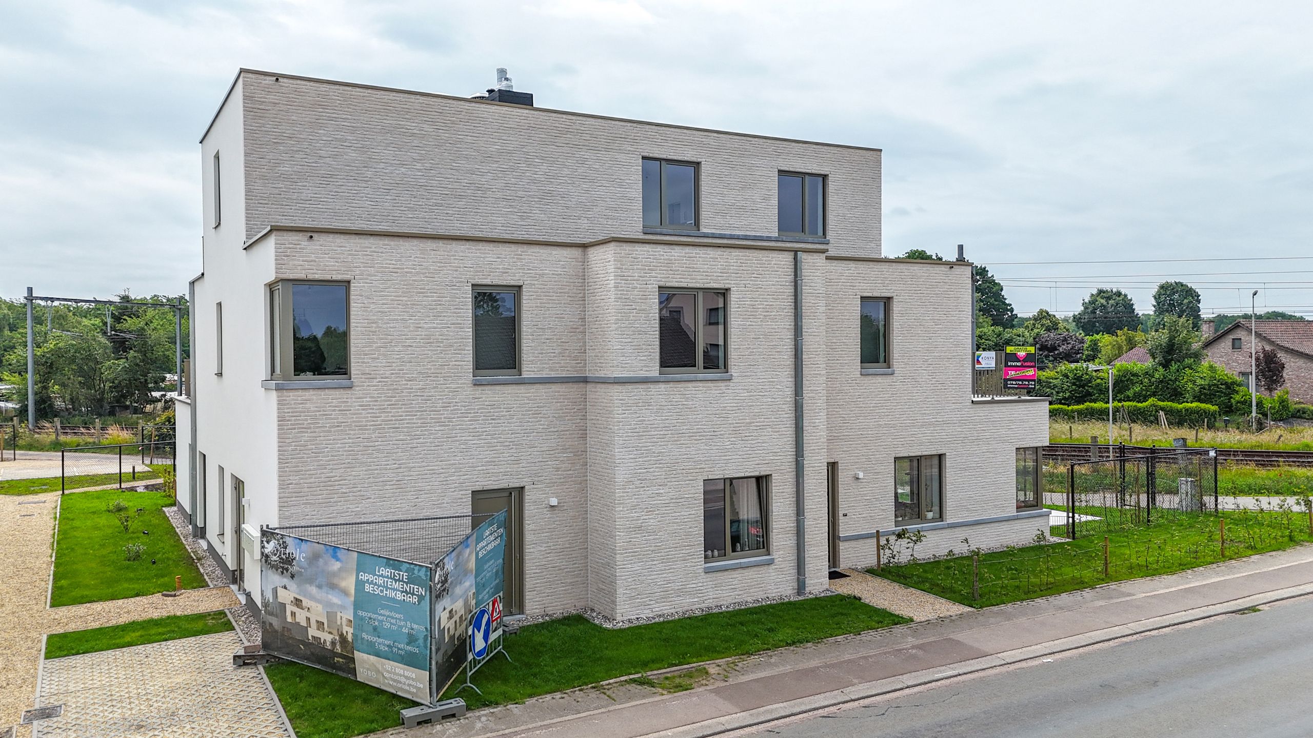 Prachtig penthouse met 1 slaapkamer en fenomenaal uitzicht!  foto 18