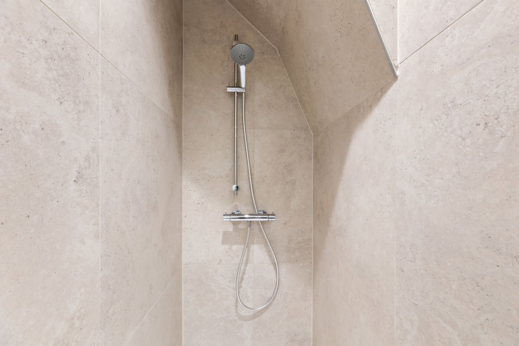 High-end  gerenoveerd met label A in hartje Brugge foto 18