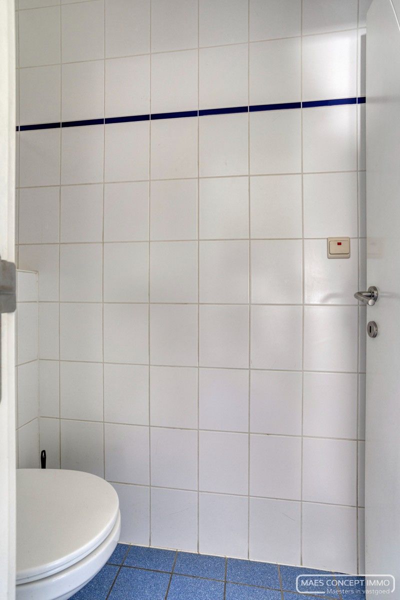 Gezellige halfopen woning met ruime groene tuin foto 7