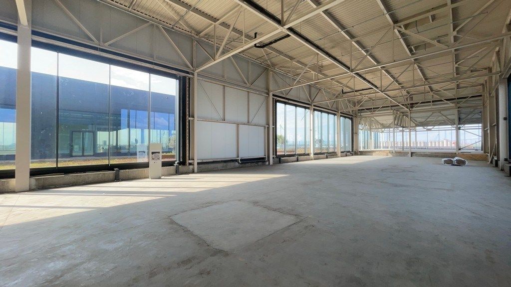 Nieuwbouw kantoren te huur aan haven van Antwerpen foto 4