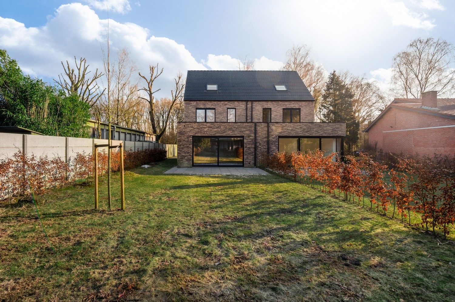 Halfopen nieuwbouwwoning met 3 à 4 SLPKS en grote tuin in Kapellen! foto 26