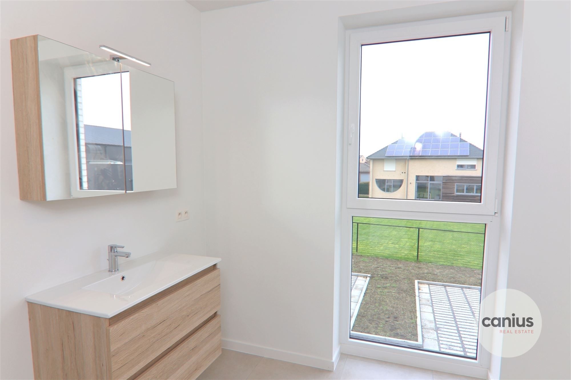 BEN WONING MET 3 SLKS + TUIN IN EEN GROENE OMGEVINGg foto 10