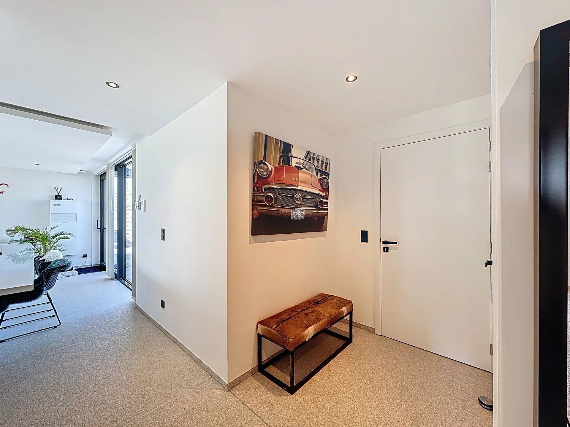 Modern dakappartement met 2 terrassen, prachtig uitzicht en luxueuze afwerking. foto 3