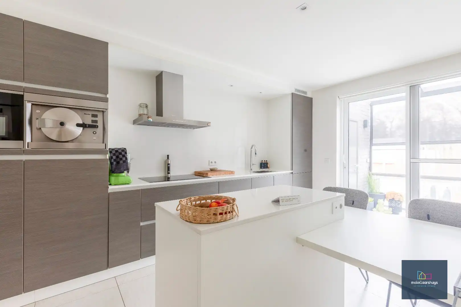 Stijlvol wonen en werken op een topligging in Gent (Mariakerke) foto 6