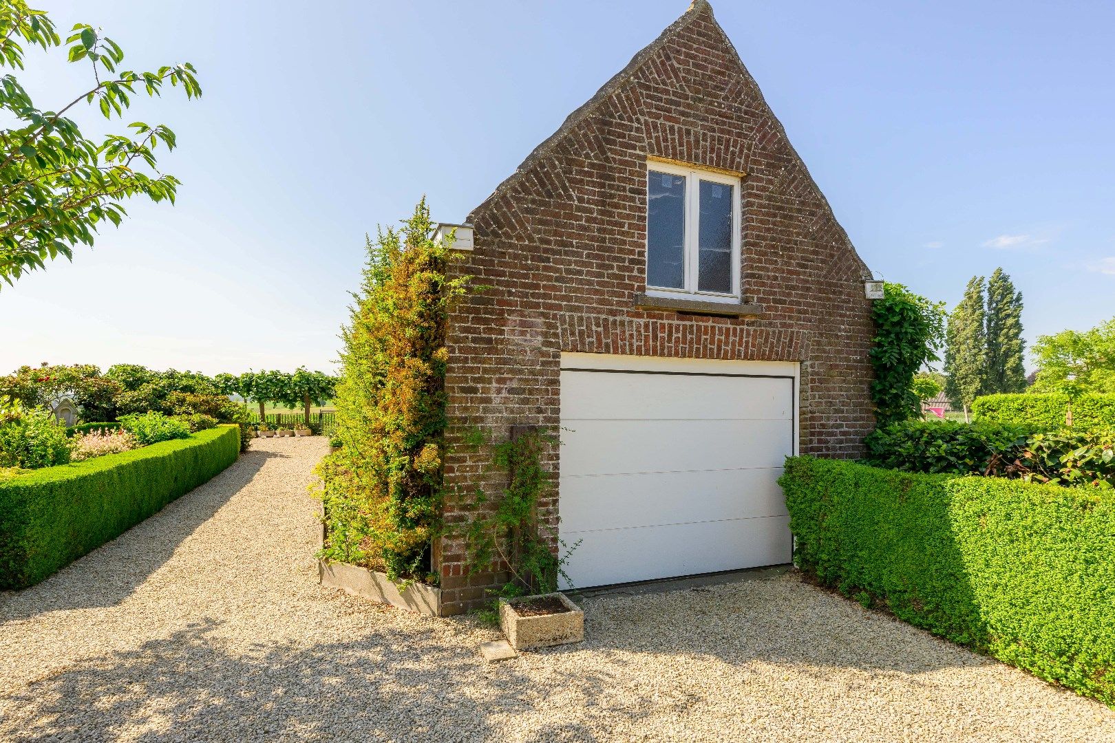 KARAKTERVOLLE WOONST MET BIJGEBOUW (140 m²) EN PRACHTIG VERZICHT!!!  foto 18