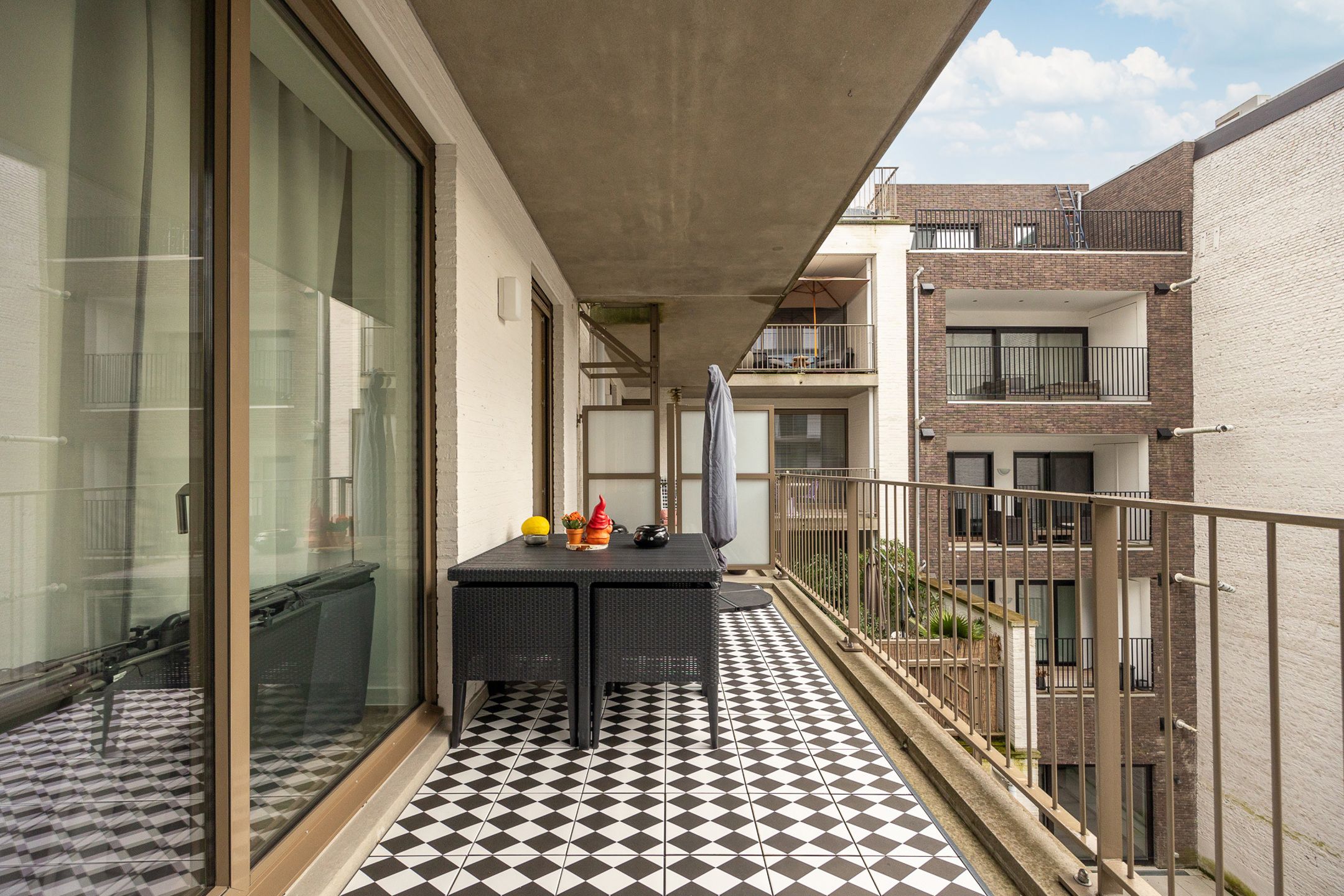 ANTWERPEN - EILANDJE - Recent appartement met zuid-gericht terras foto 2