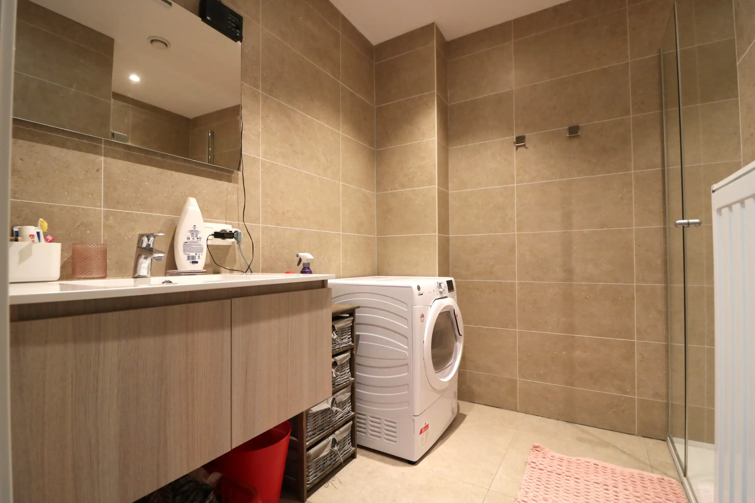 Instapklaar appartement met 2 slaapkamers en zicht op de jachthaven.  foto 4