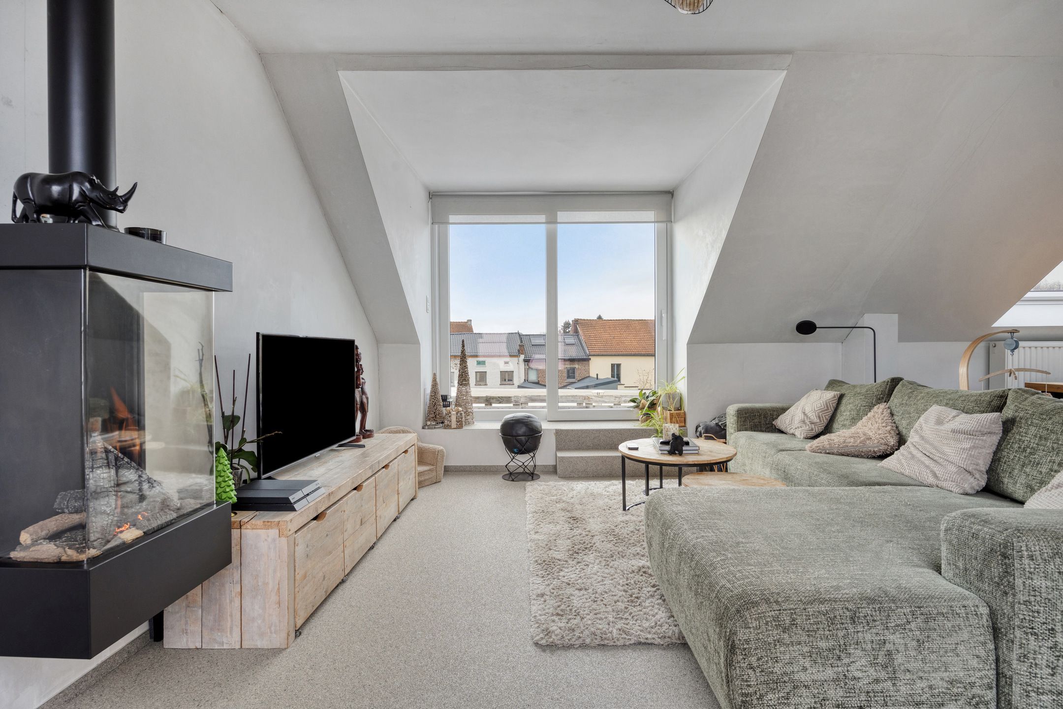 Appartement met 3 slaapkamers op strategische locatie foto 5