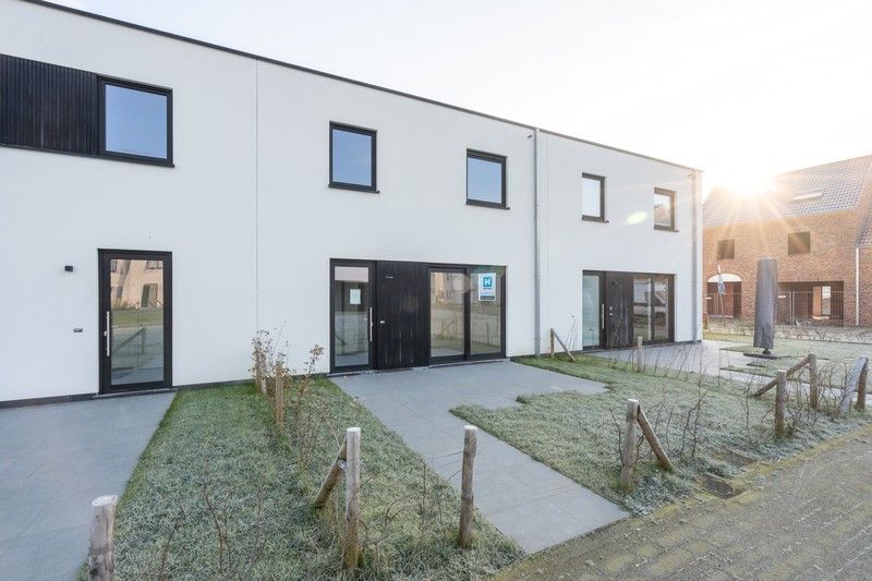()=>{if(producerUpdateValueVersion(node),producerAccessed(node),node.value===ERRORED)throw node.error;return node.value} Albert Biesbrouckstraat 0 - 8800 Roeselare