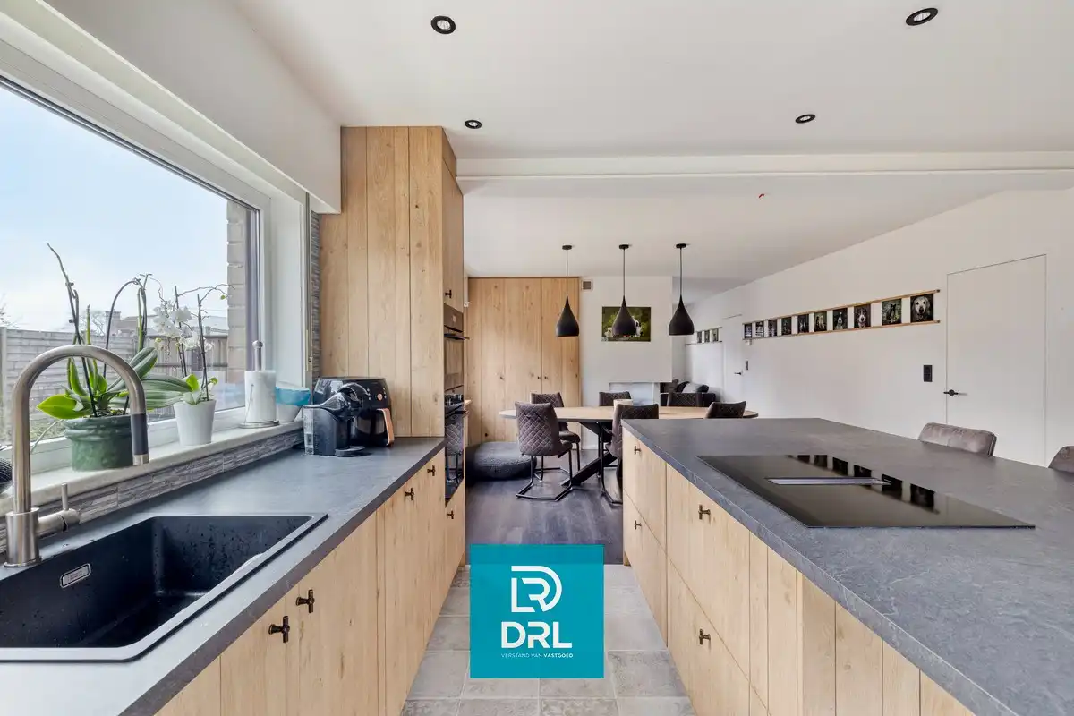 Uniek handelshuis met instapklare woning en binnenzwembad foto 20