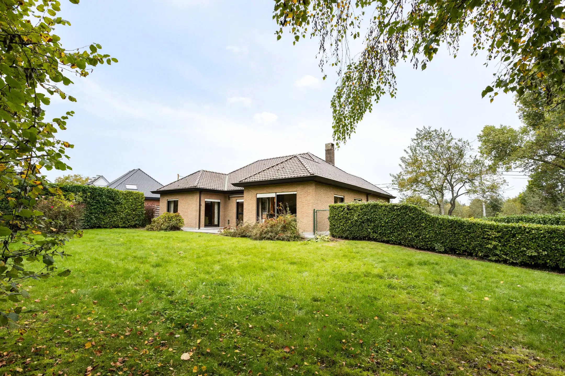 Solide gelijkvloerse woning op een heel goede locatie! foto 30