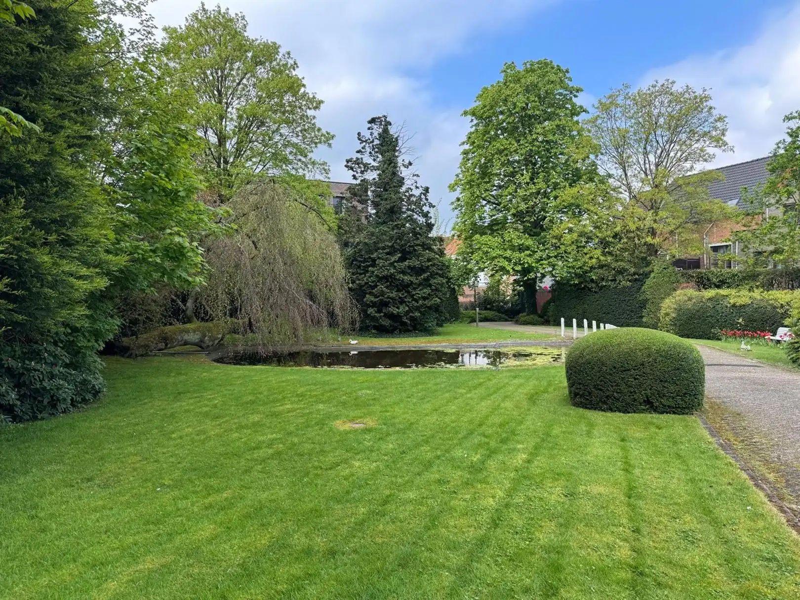 Ruim appartement met uitzicht over de Grote Markt foto 20