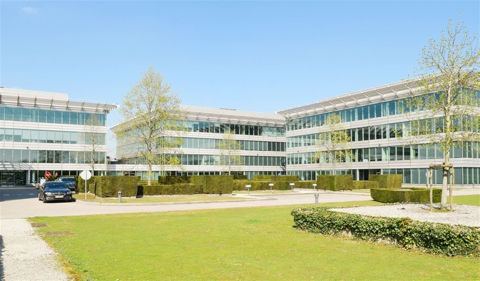 GREEN SQUARE: vanaf 392 m² foto {{pictureIndex}}