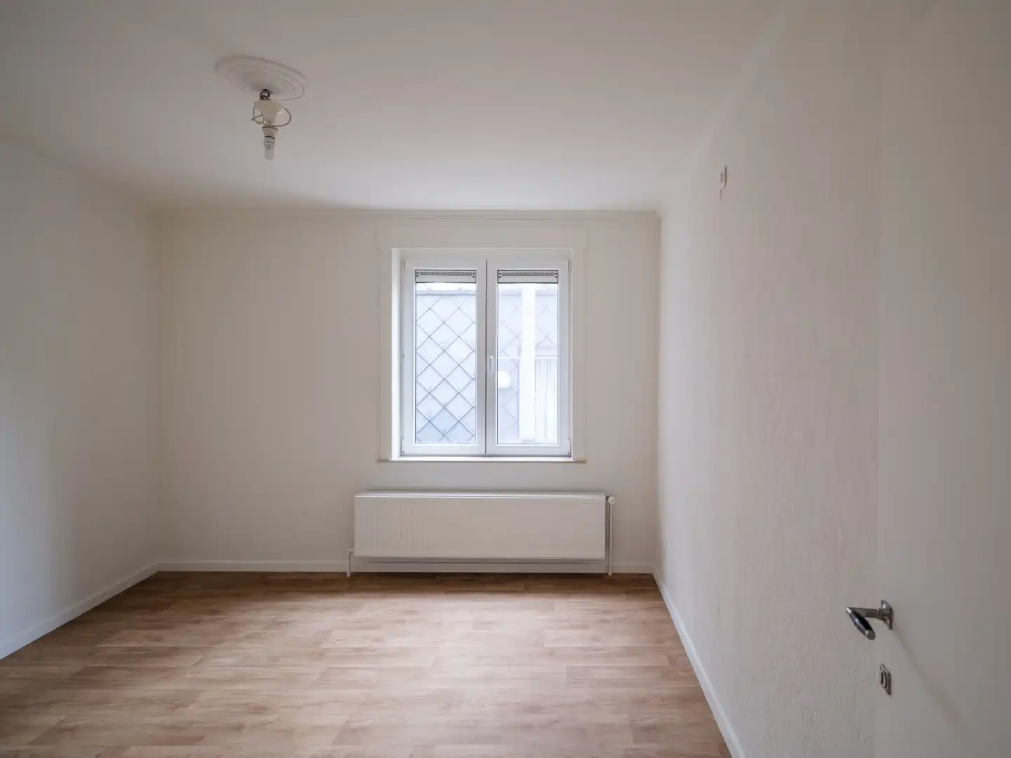 Stijlvol gerenoveerd, lichtrijk tweeslaapkamerappartement foto 6