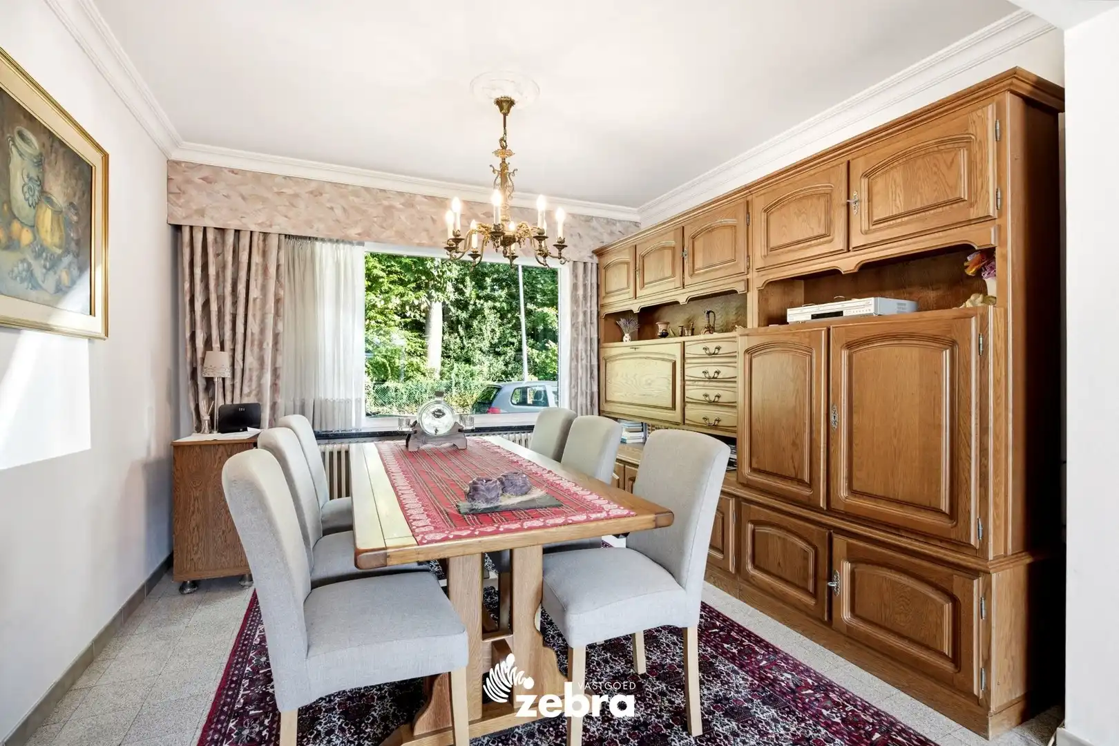 Ruime gezinswoning met 3 slaapkamers, ingerichte zolder, garage en tuin! foto 5