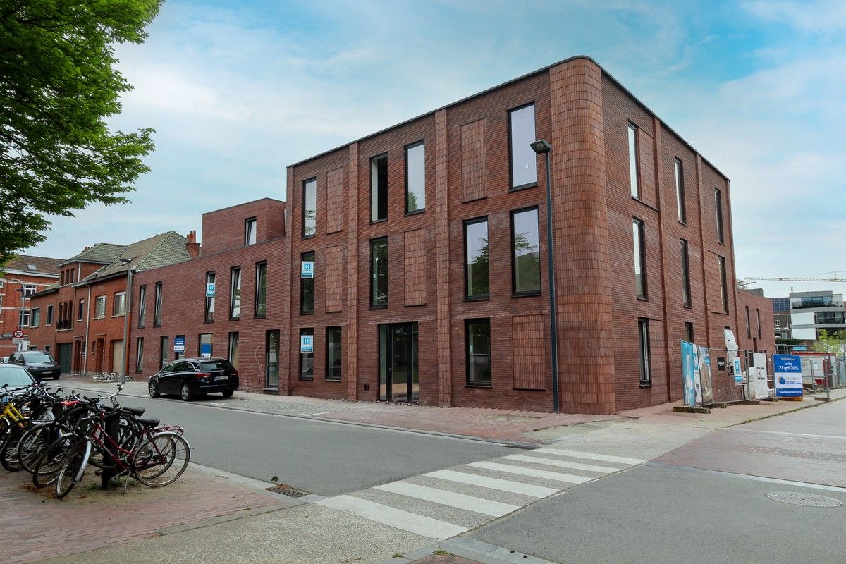 ()=>{if(producerUpdateValueVersion(node),producerAccessed(node),node.value===ERRORED)throw node.error;return node.value} Volksplein 18 - 8500 Kortrijk