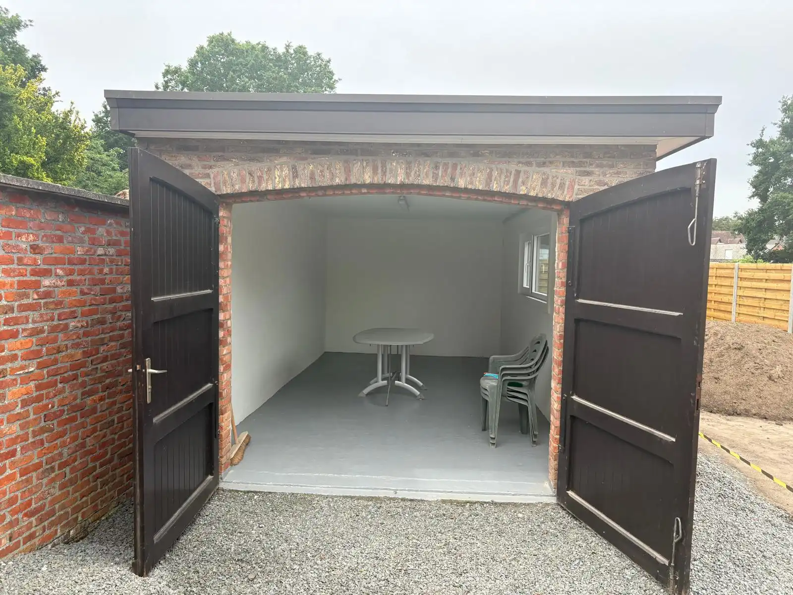 Volledige gerenoveerde woning met 3 slaapkamers in Nijlen foto 2